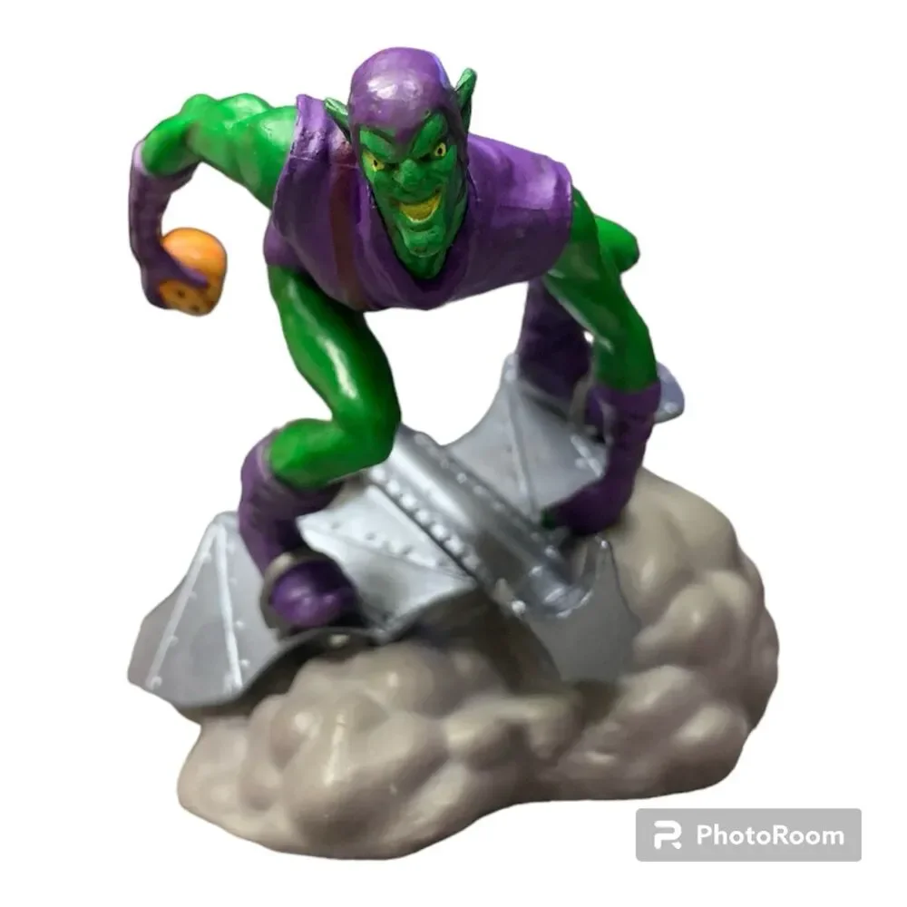 Bundle of Marvel Spider-man Villains green goblin. Sandman.